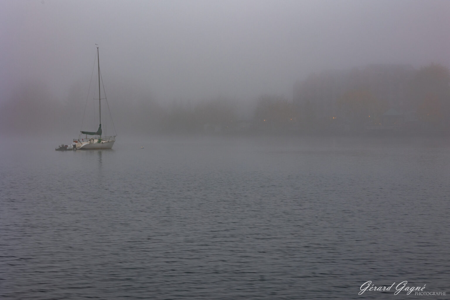 rsz_brûme_lac_memphrémagog